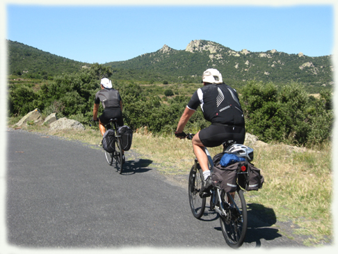 Cycling tour along the Cathar castle routes