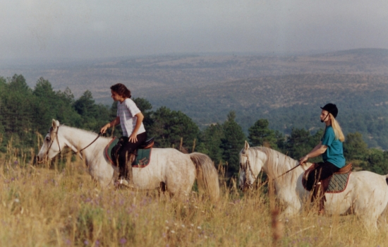 chevauchée à travers la steppe
