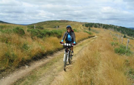 Chemins sauvages entre plateau ardéchois et ardèche méridionale