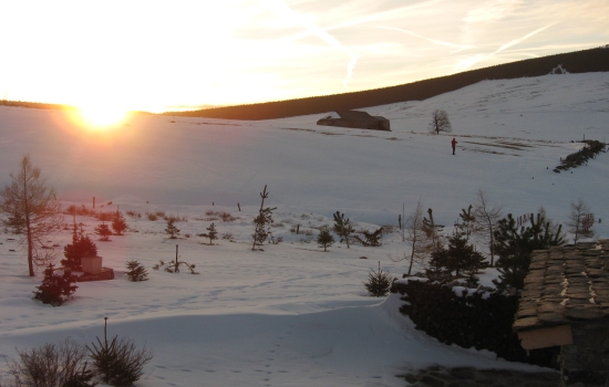L'ascension du Mezenc, un incontournable avec la récompense d'un panorama portant sur les Alpes et les sommets du Massif Central