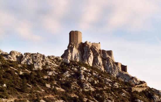 Chateau de Queribus dominant Cucugnan