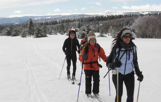 Partir en randonnée à ski sur les hautes terres du Massif Central