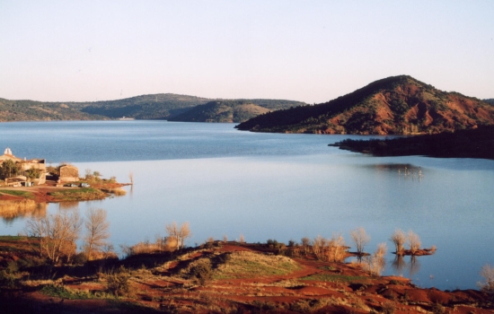 Le Lac du Salagou
